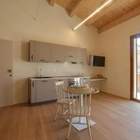 Lovely In Apartman